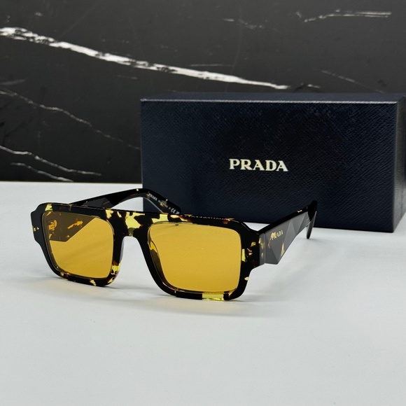NEW PR A05S 16O10C PRADA BROWN YELLOW SQUARE SPR A05 16O10C UNISEX SUNGLASSES - Picture 1 of 11